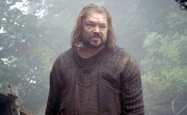 En Que Capitulo Tyrion Mata A Su Padre
